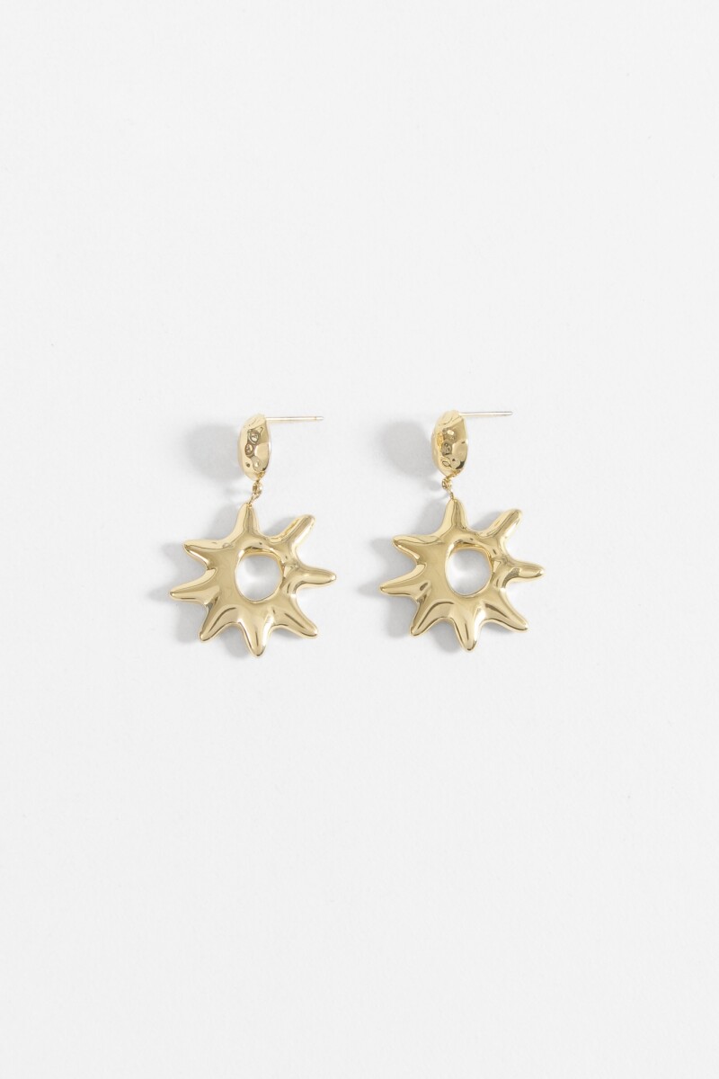 Aros acero con dije estrella dorado