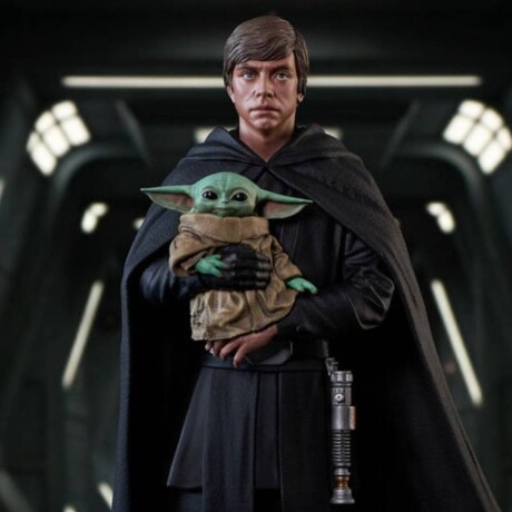 Luke Skywalker with Grogu - Star Wars- 482 Luke Skywalker with Grogu - Star Wars- 482