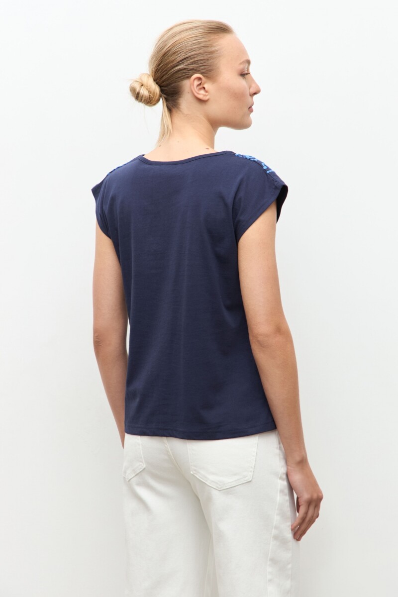 Remera puff print azul marino