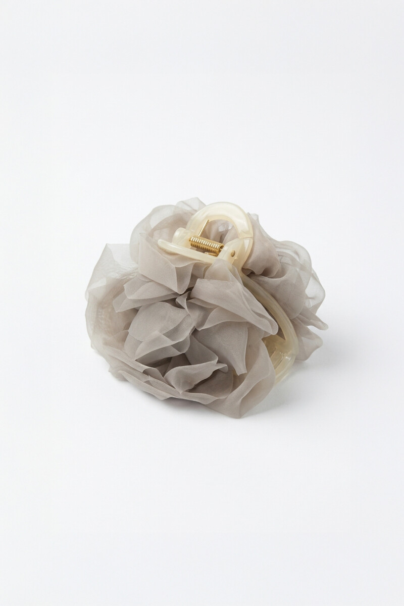 Broche flor tul beige