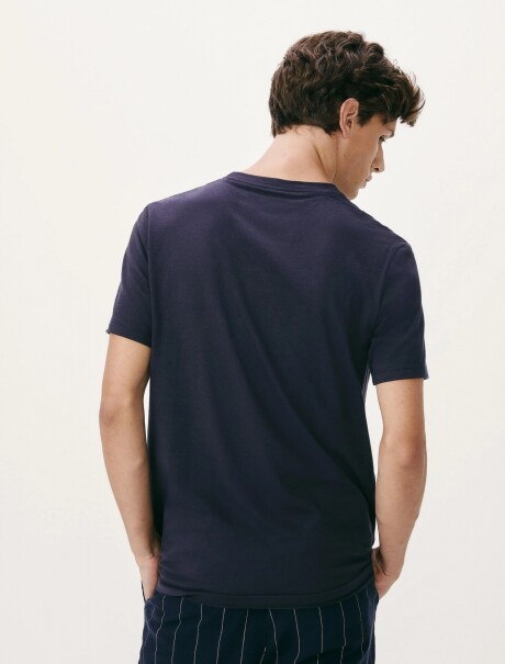 CAMISETA CON ESTAMPA MODELO REGULAR AZUL