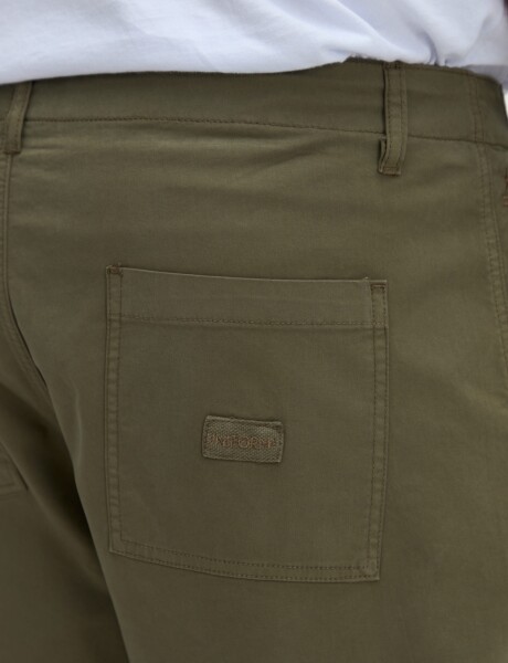 Bermuda Wesley Militar