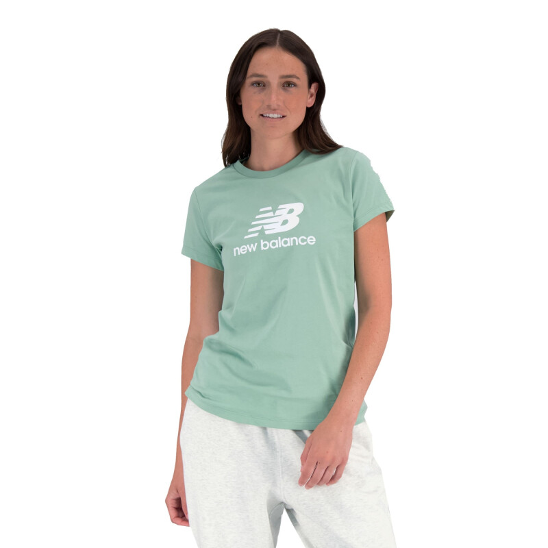 Remera New Balance Essentials de Mujer - WT31546AG Gris Claro