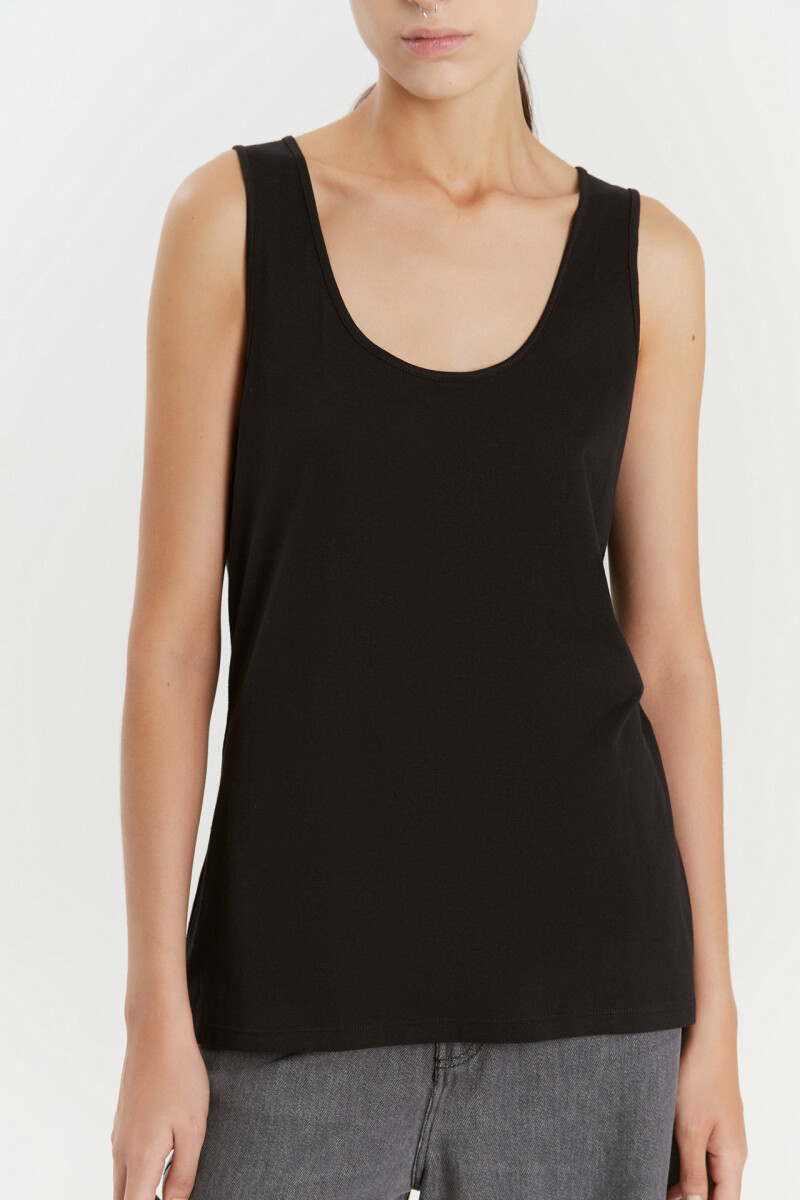 REMERA SM RORAIMA Negro