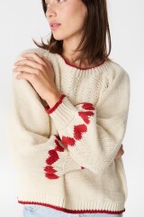 Sweater Hearts Crudo
