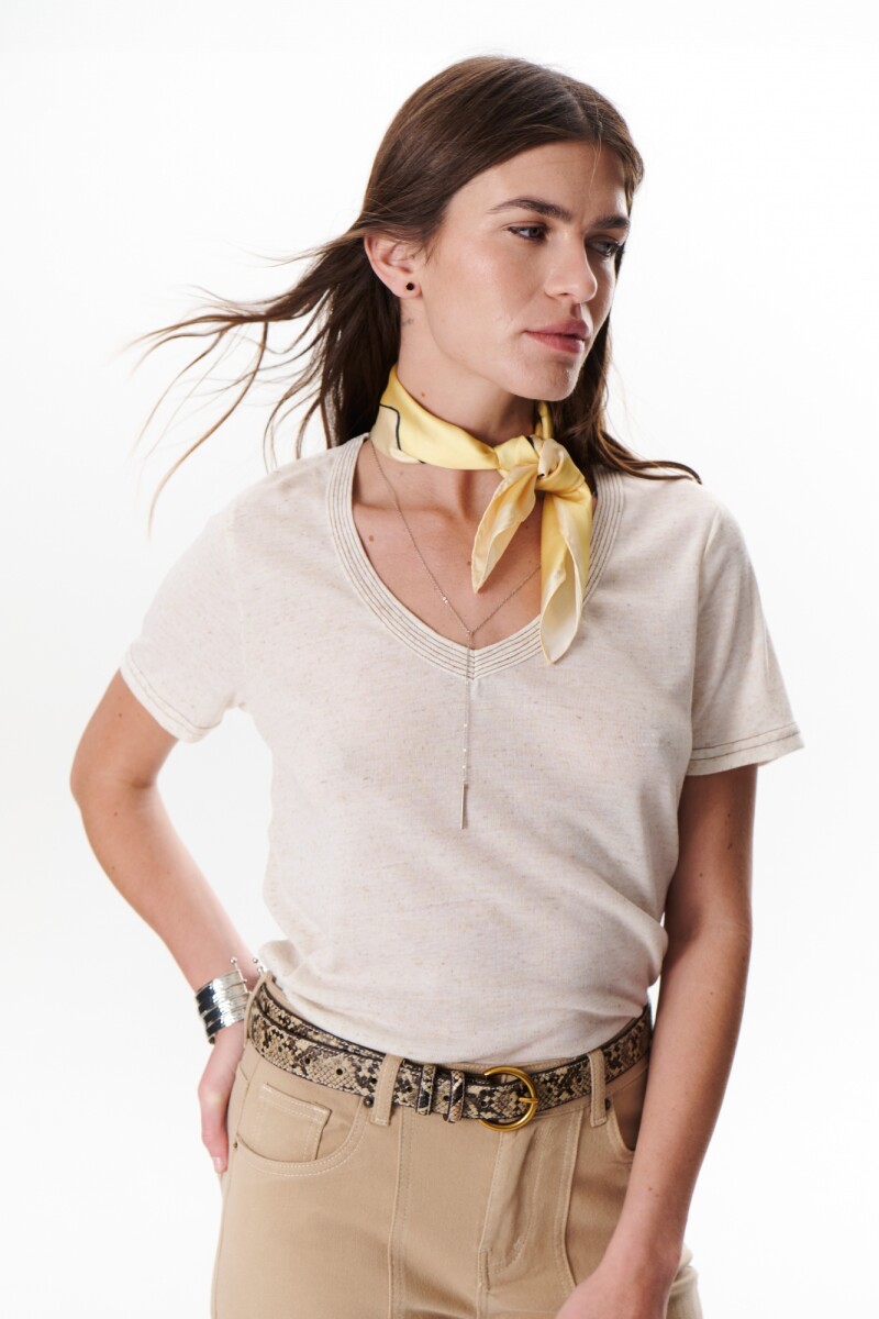 REMERA QUINTO BEIGE
