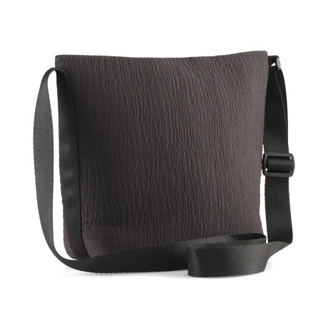 UP Zipped Bucket Bag 09218101 Negro