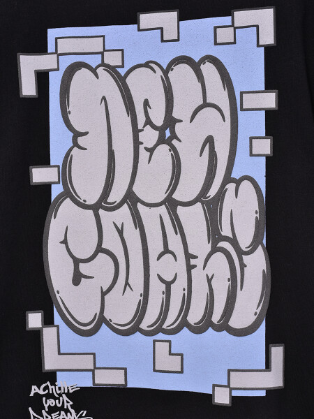 REMERA ESTAMPADA NEGRO