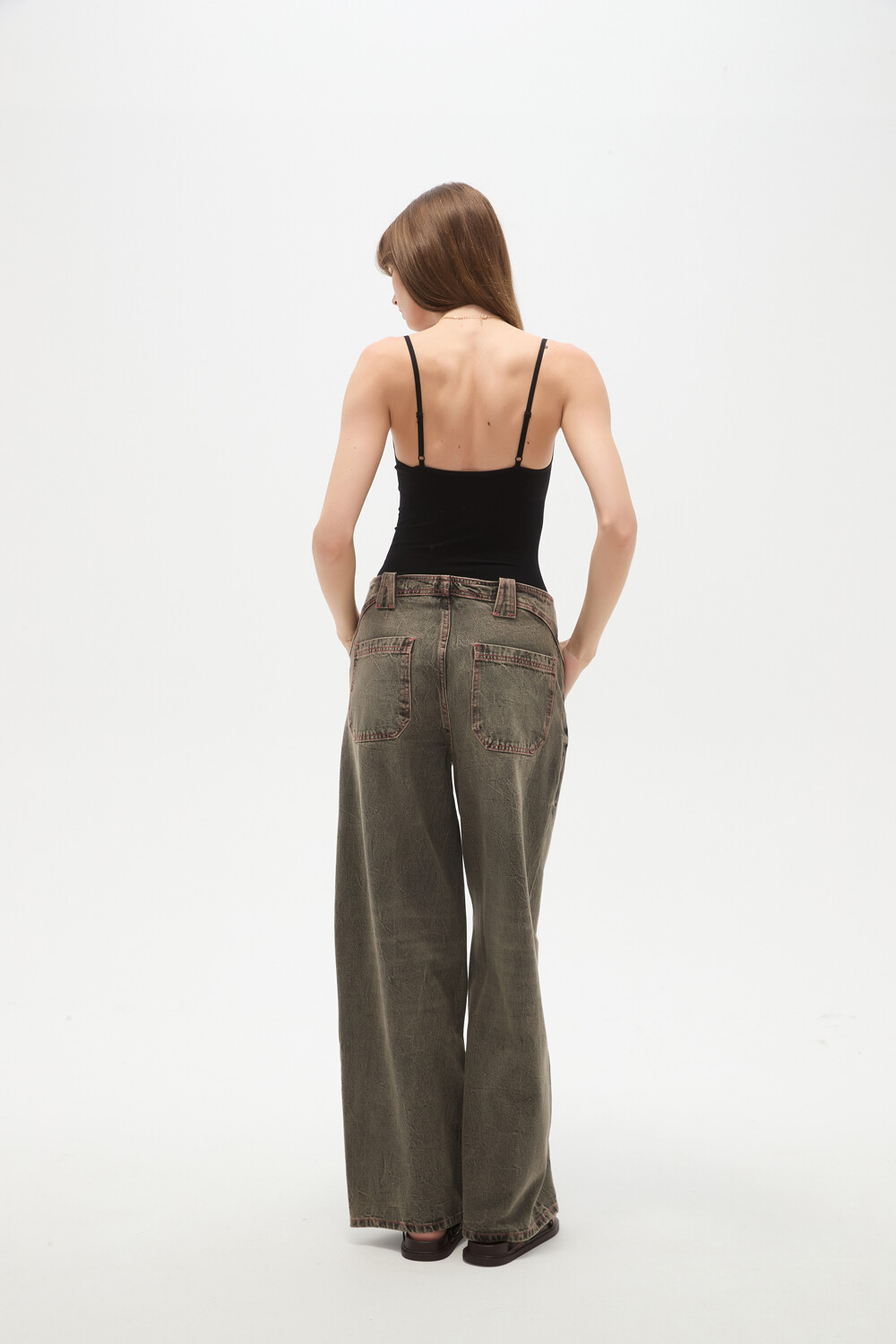 Pantalon Sarela Gris Oscuro