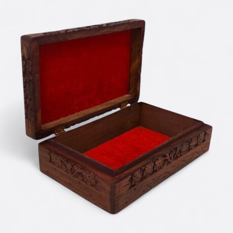 Caja De Madera Totalmente Labrada Caja De Madera Totalmente Labrada