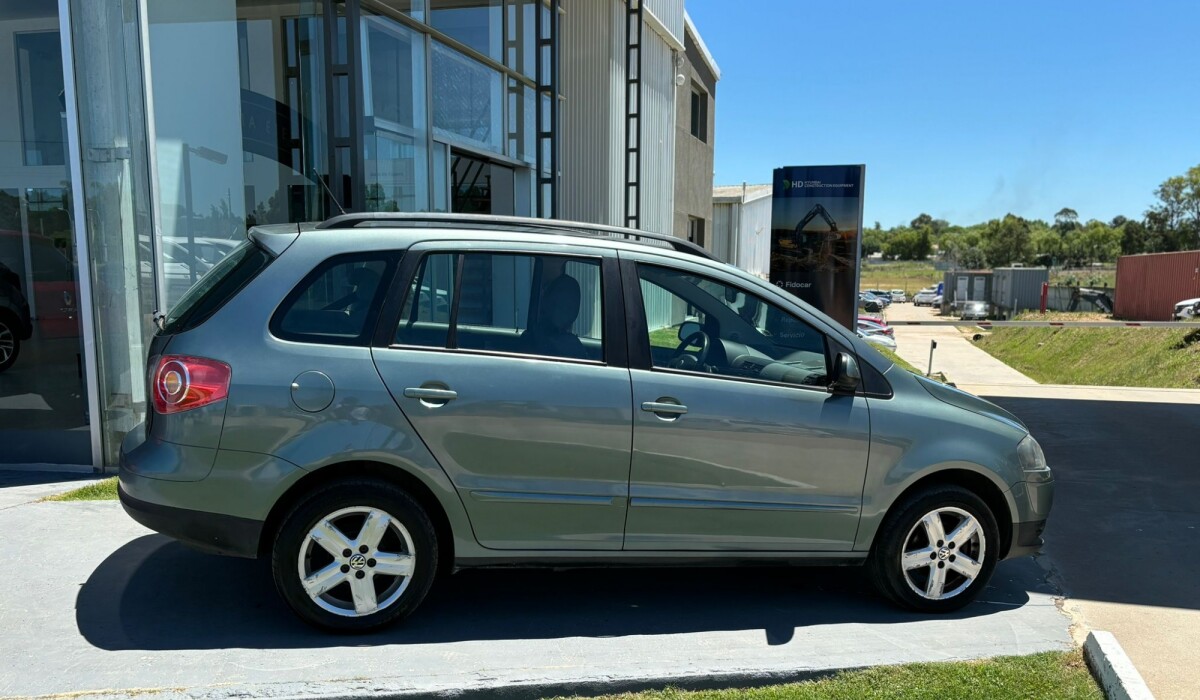 VW Suran HL - 2010 VW Suran HL - 2010