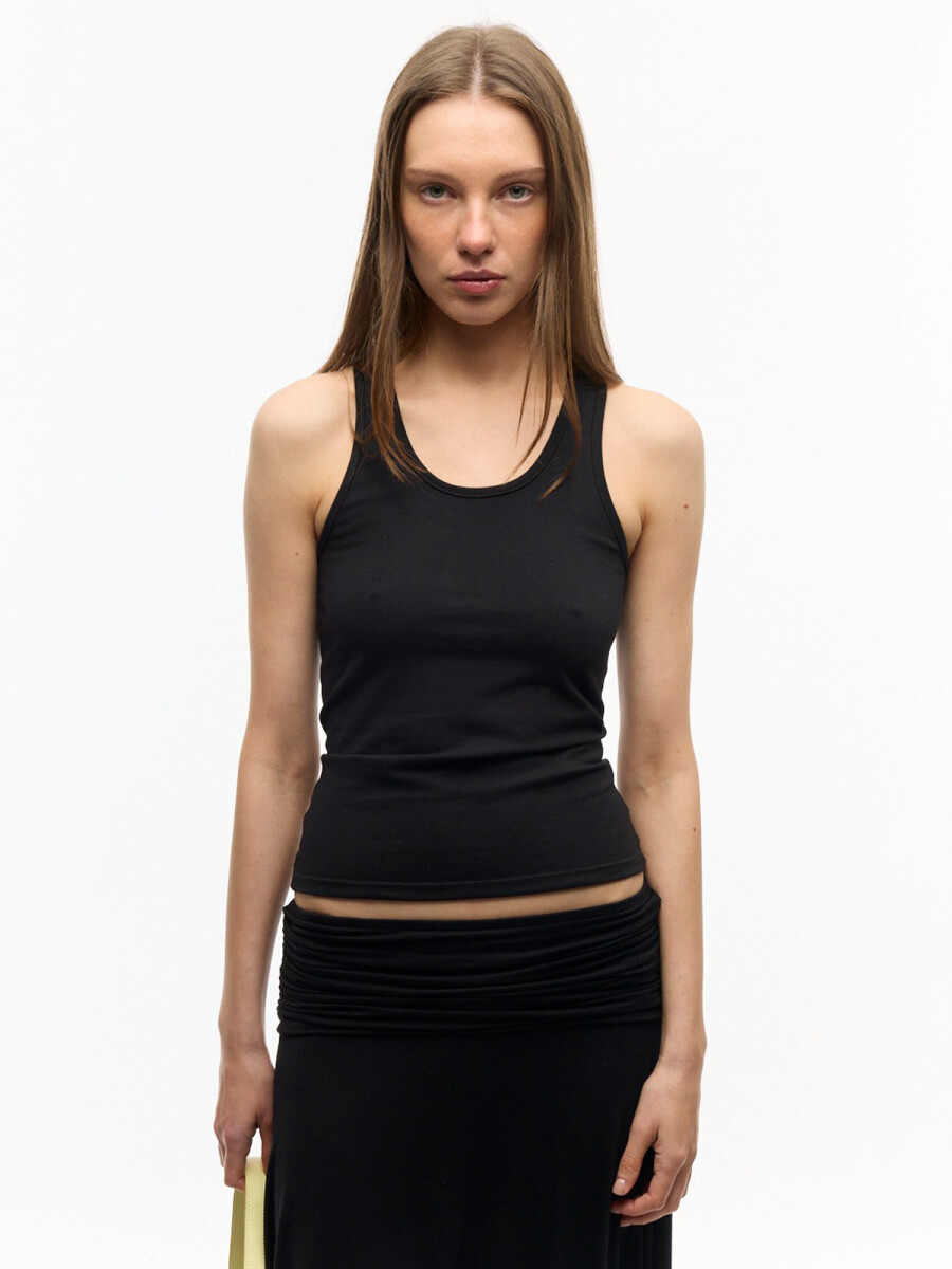 MUSCULOSA MOLLY 