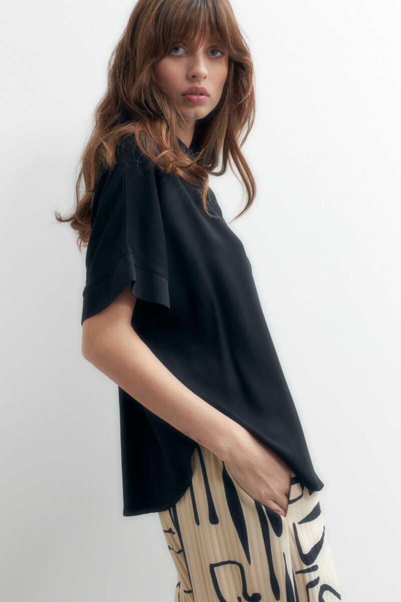 Camisa manga corta negro