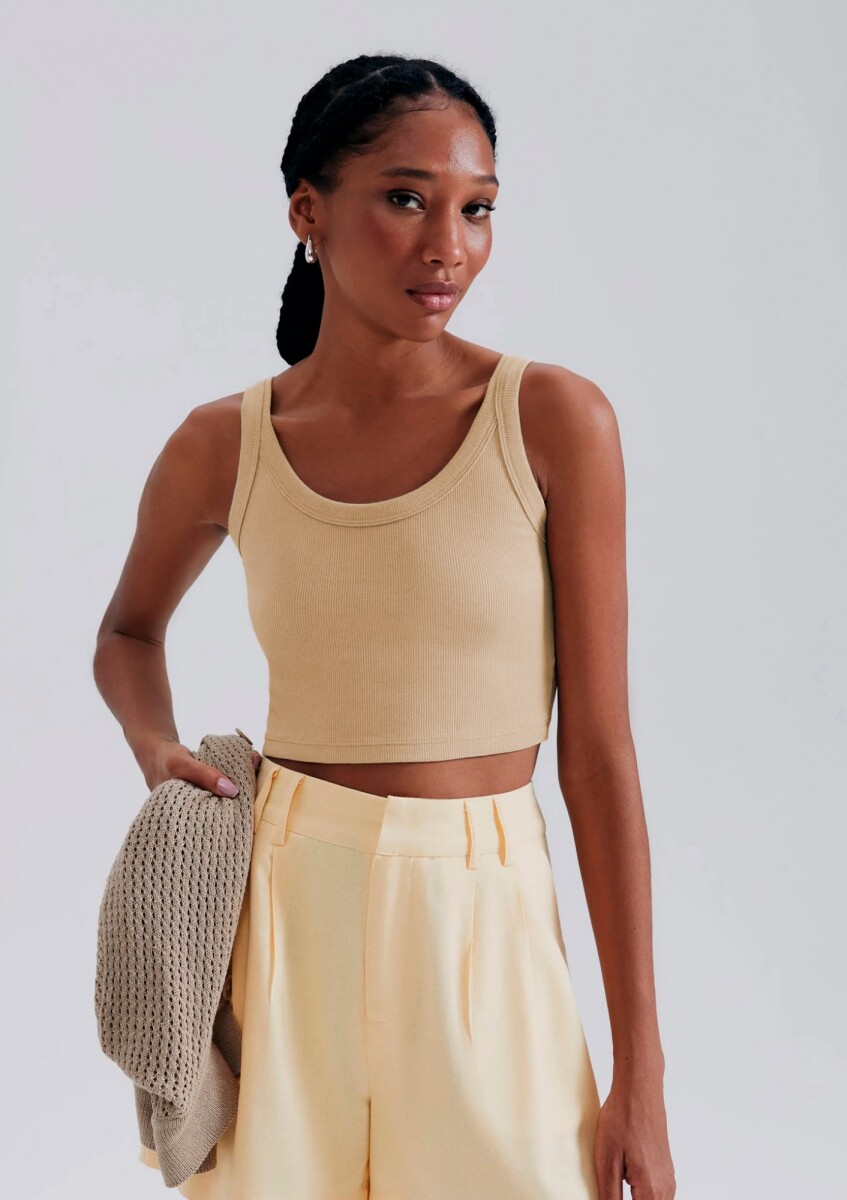 MUSCULOSA CROPPED BÁSICA - BEIGE 