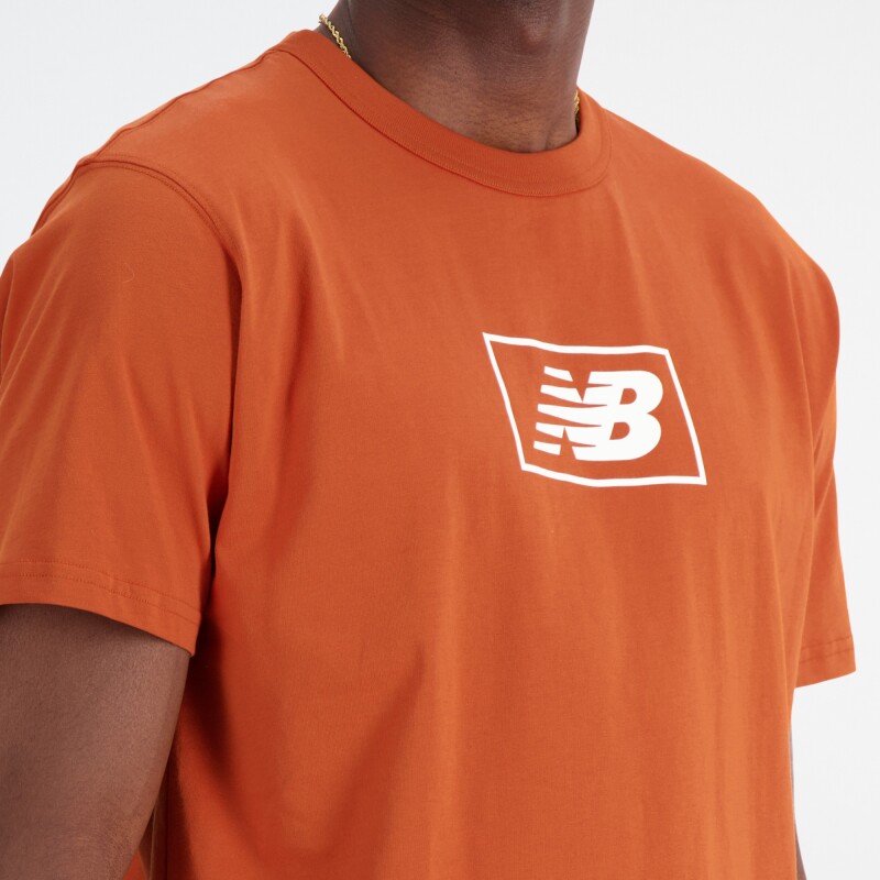 Remera New Balance de hombre - MT33512ROX BROWN