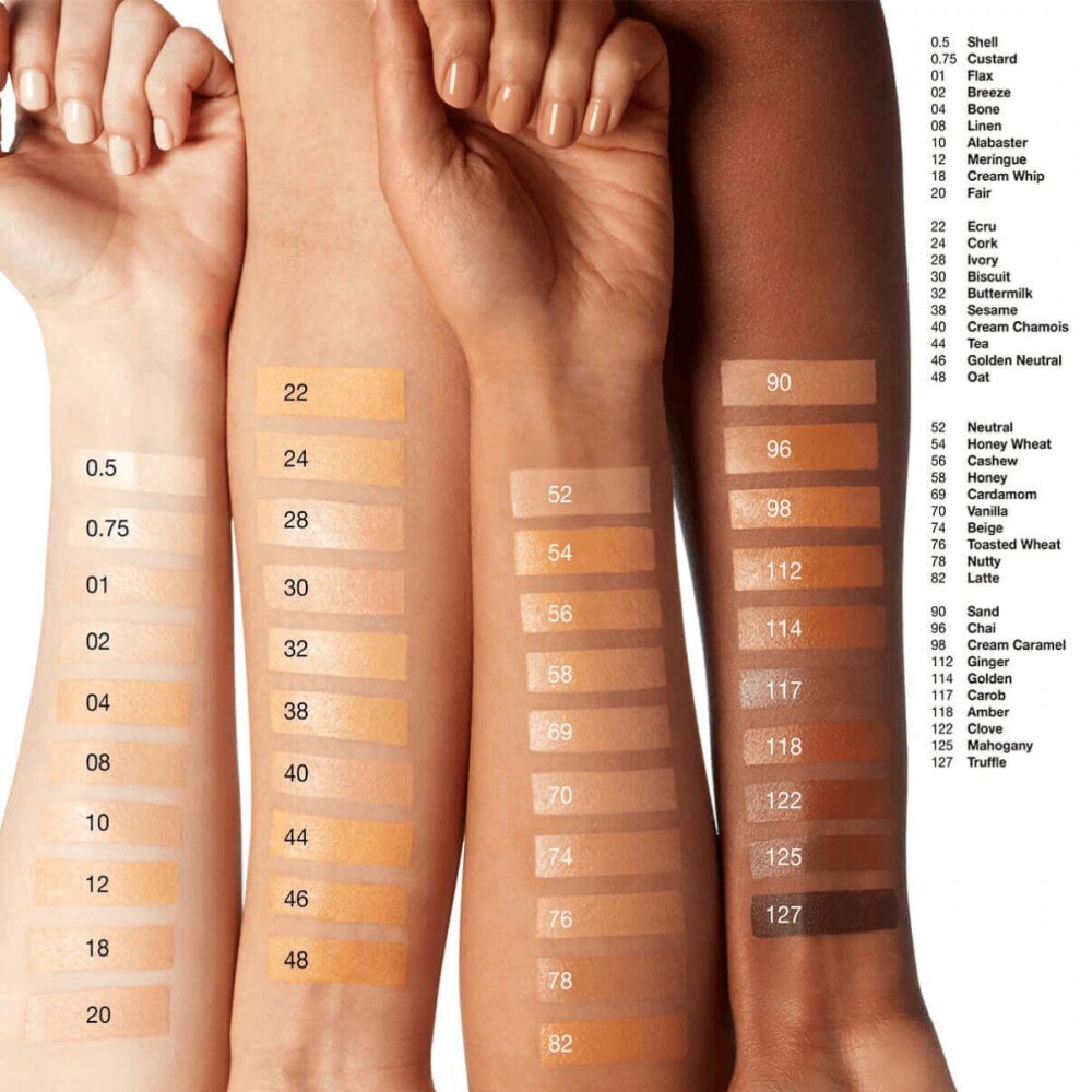 Clinique Beyond Perfecting Foundation & Concealer Moderately Fair Honey