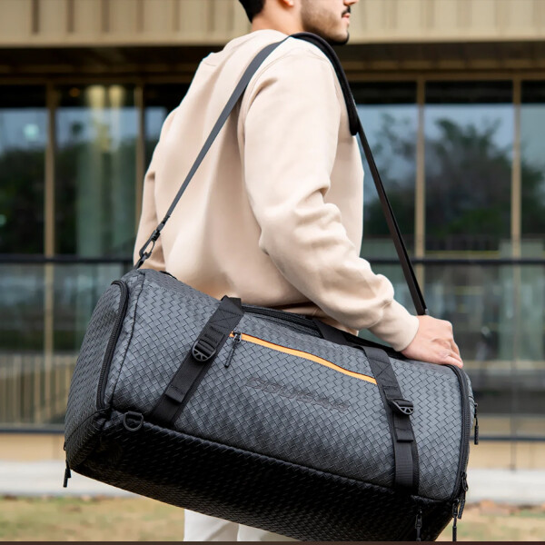 Bolso De Mano Mochila Cougar Forerunner 3 En 1 BOLSO COUGAR FORERUNNER 3 EN 1