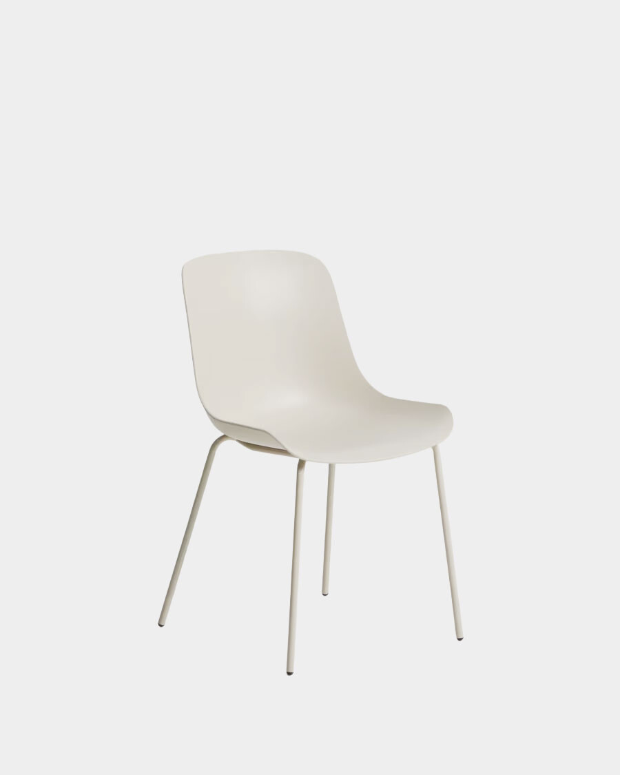 Silla Altea beige y patas de acero con acabado beige Silla Altea beige y patas de acero con acabado beige