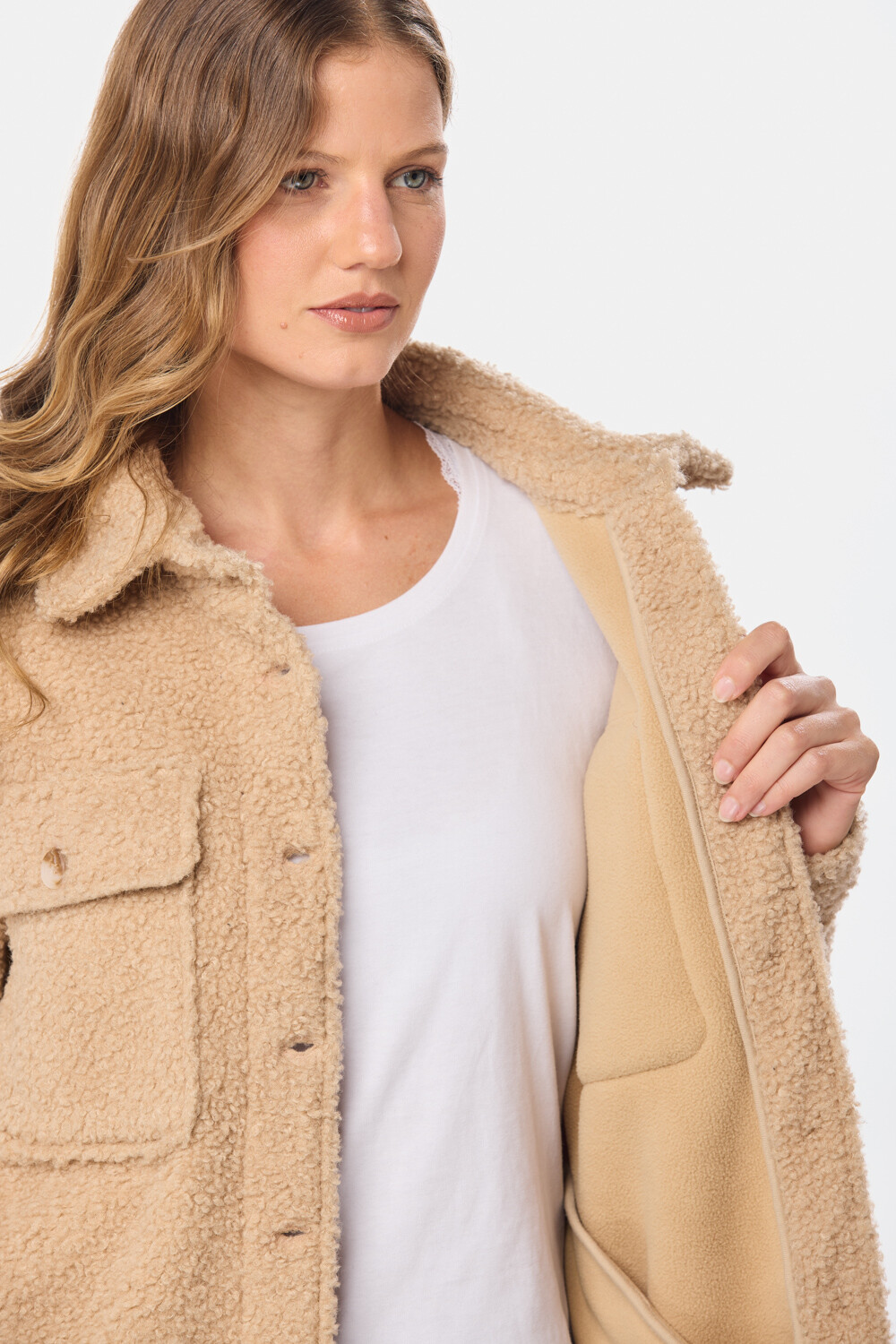 CAMPERA CAMISA DE SHERPA Beige
