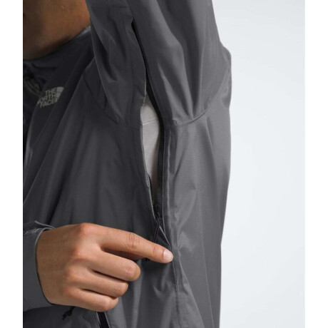 Campera Impermeable Alta Vista hombre Smoked Pearl-npf