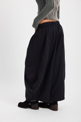 Pantalon Versatil Negro