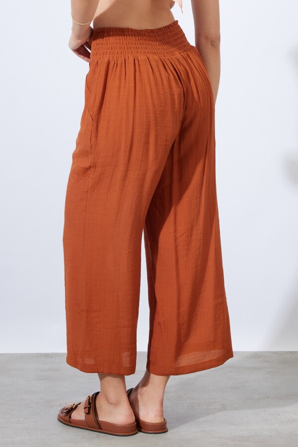 Pantalon Crop TOSTADO