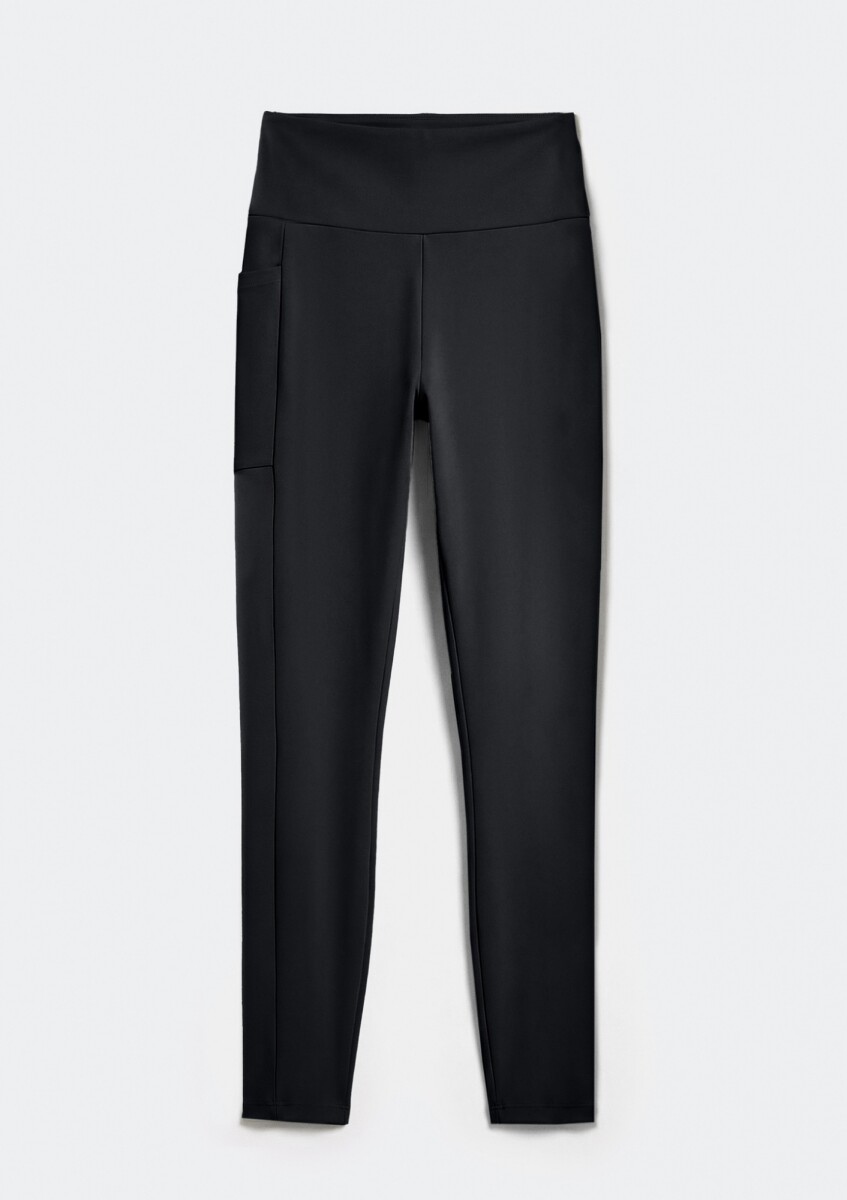 CALZA DEPORTIVA CON BOLSILLO - NEGRO 
