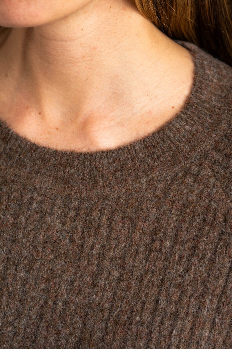 Sweater Texturado Marrón