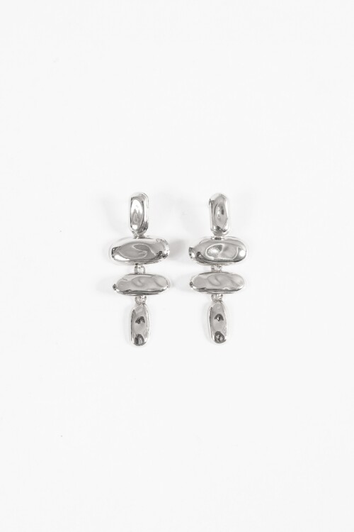 Caravanas largas metallic plateado