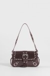 Cartera de hombro con hebilla y tachas marrón