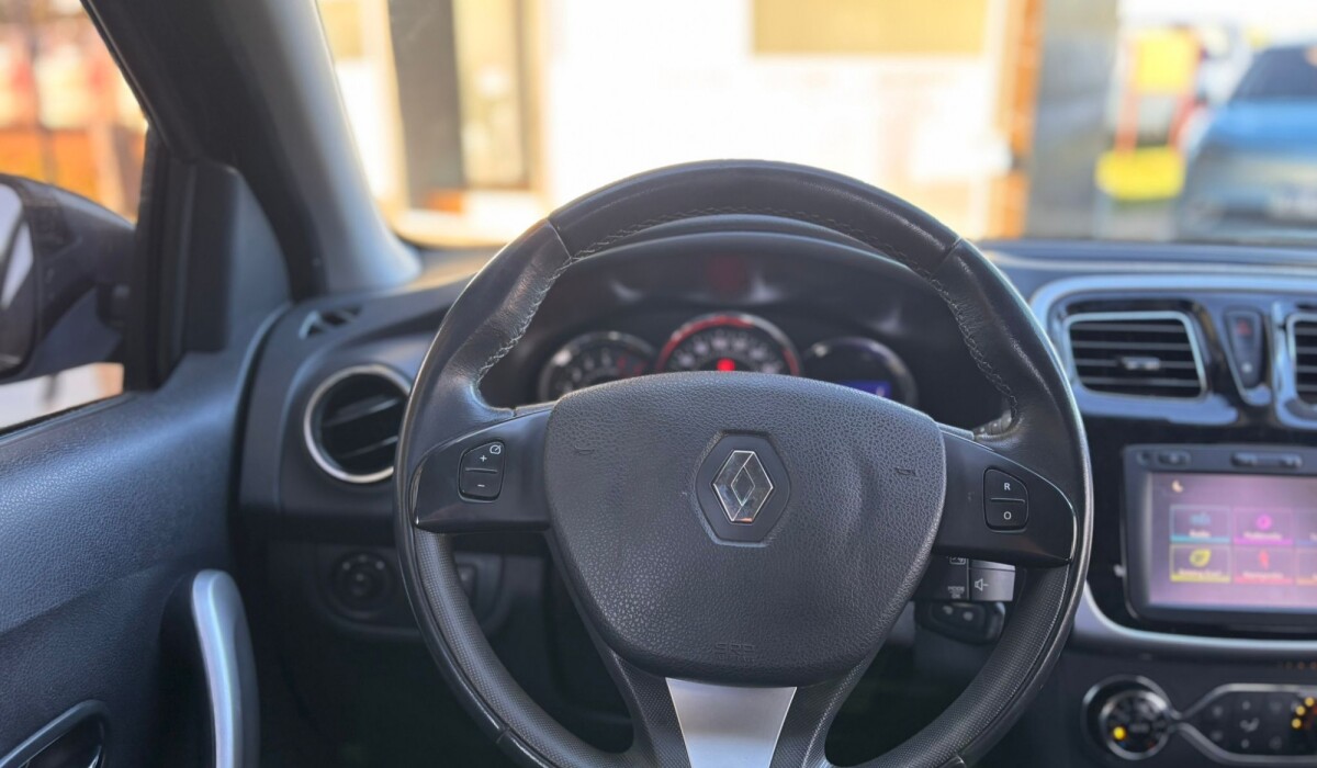 Renault Sandero 1.6 Privilege - 2018 Renault Sandero 1.6 Privilege - 2018