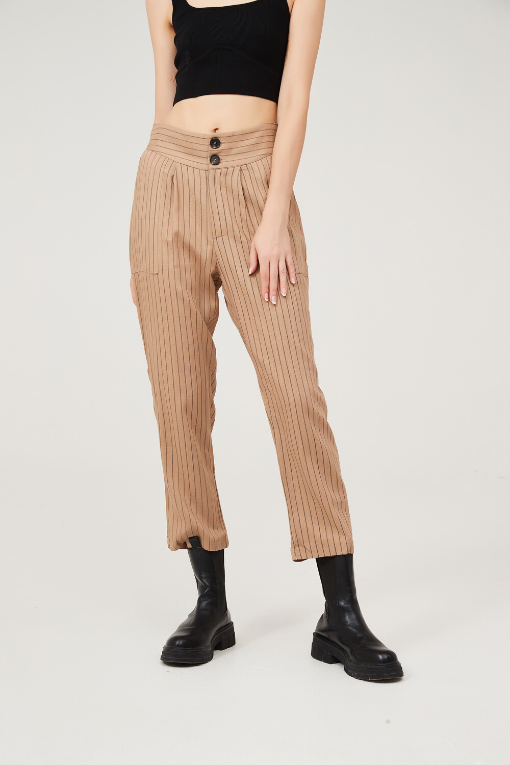 Pantalon Minus Tostado