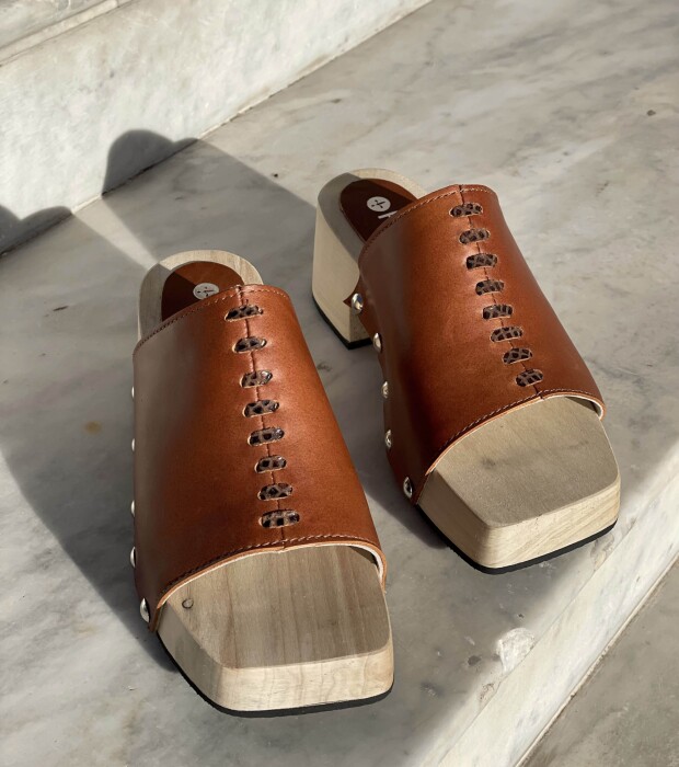 Zuecos Woody Suela