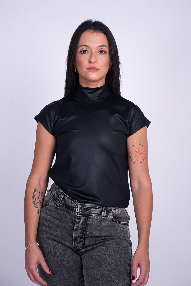 Rihanna Negro brillante