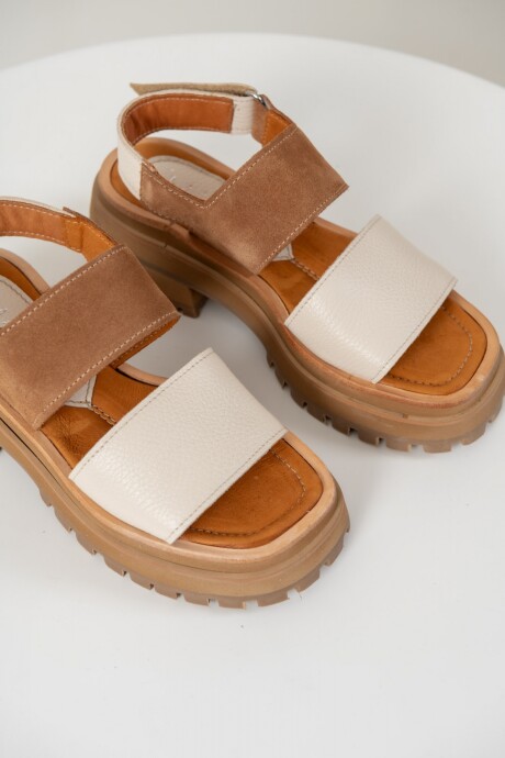 SANDALIA BEATRIX CAMEL