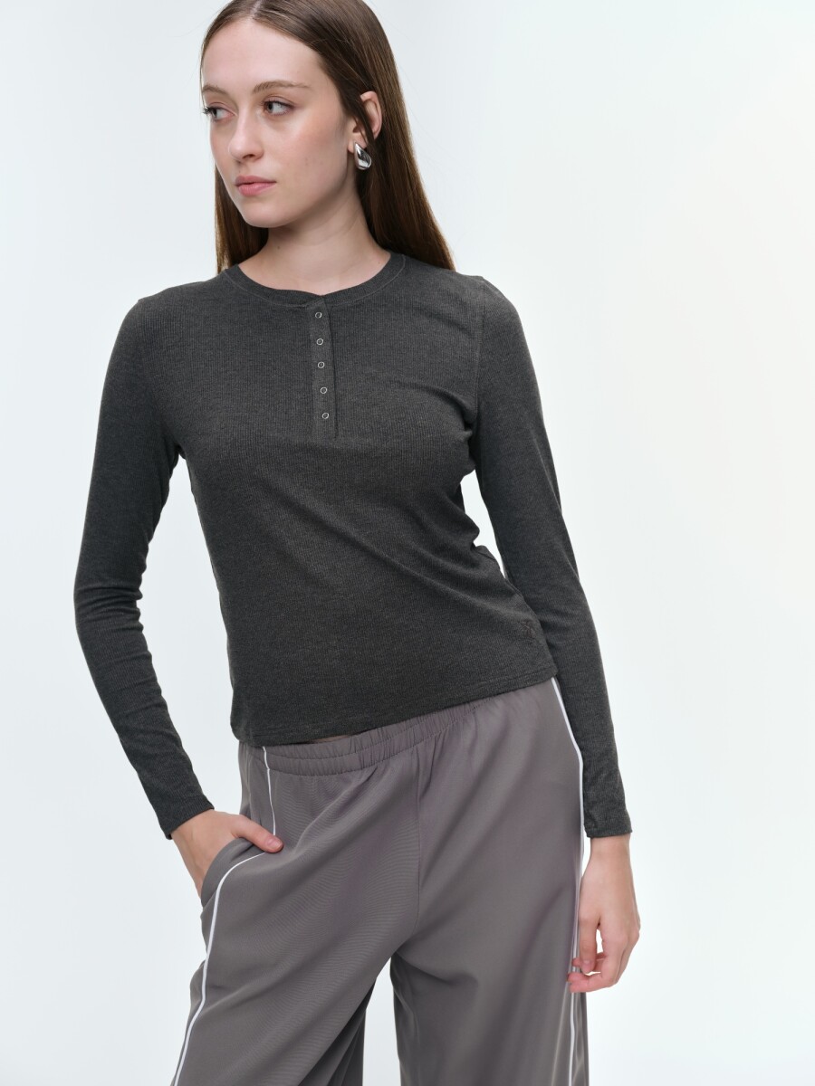 Remera Stacy - Gris Oscuro 