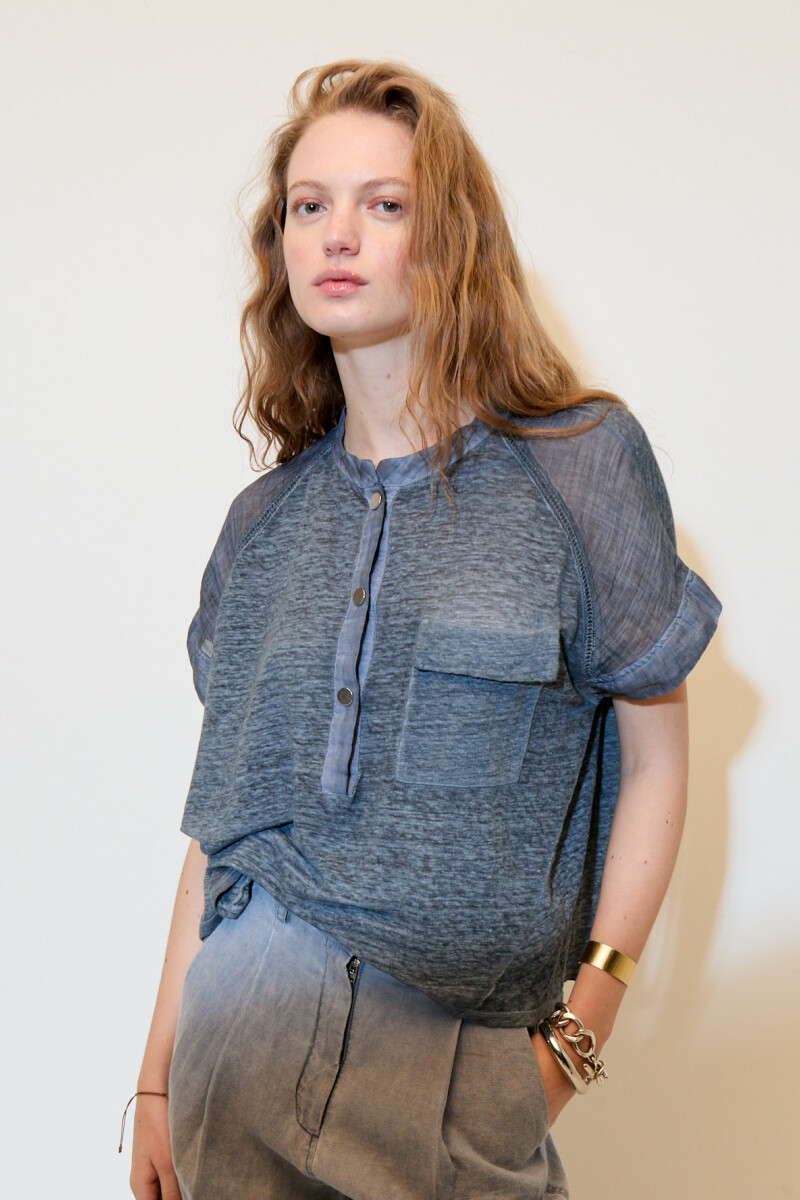 REMERA BOY JUAN Gris