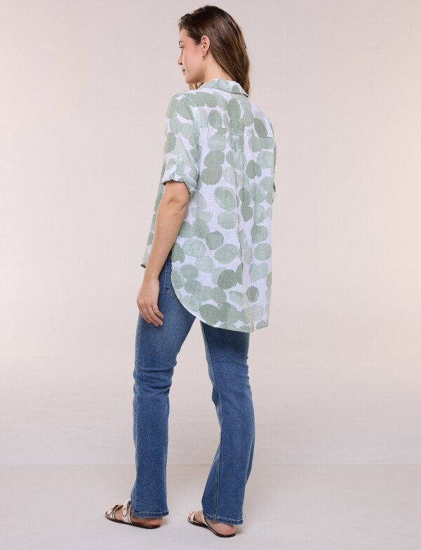 Camisa Estampada Y Ruedo Asimetrico VERDE/MULTI