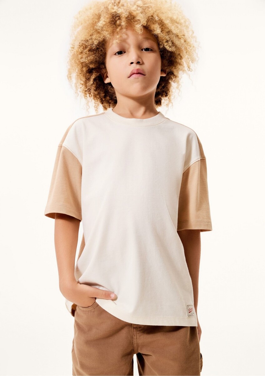 CAMISETA INFANTIL EXTRAGRANDE - BEIGE 