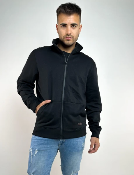 Campera sin capucha Yeyo Negro