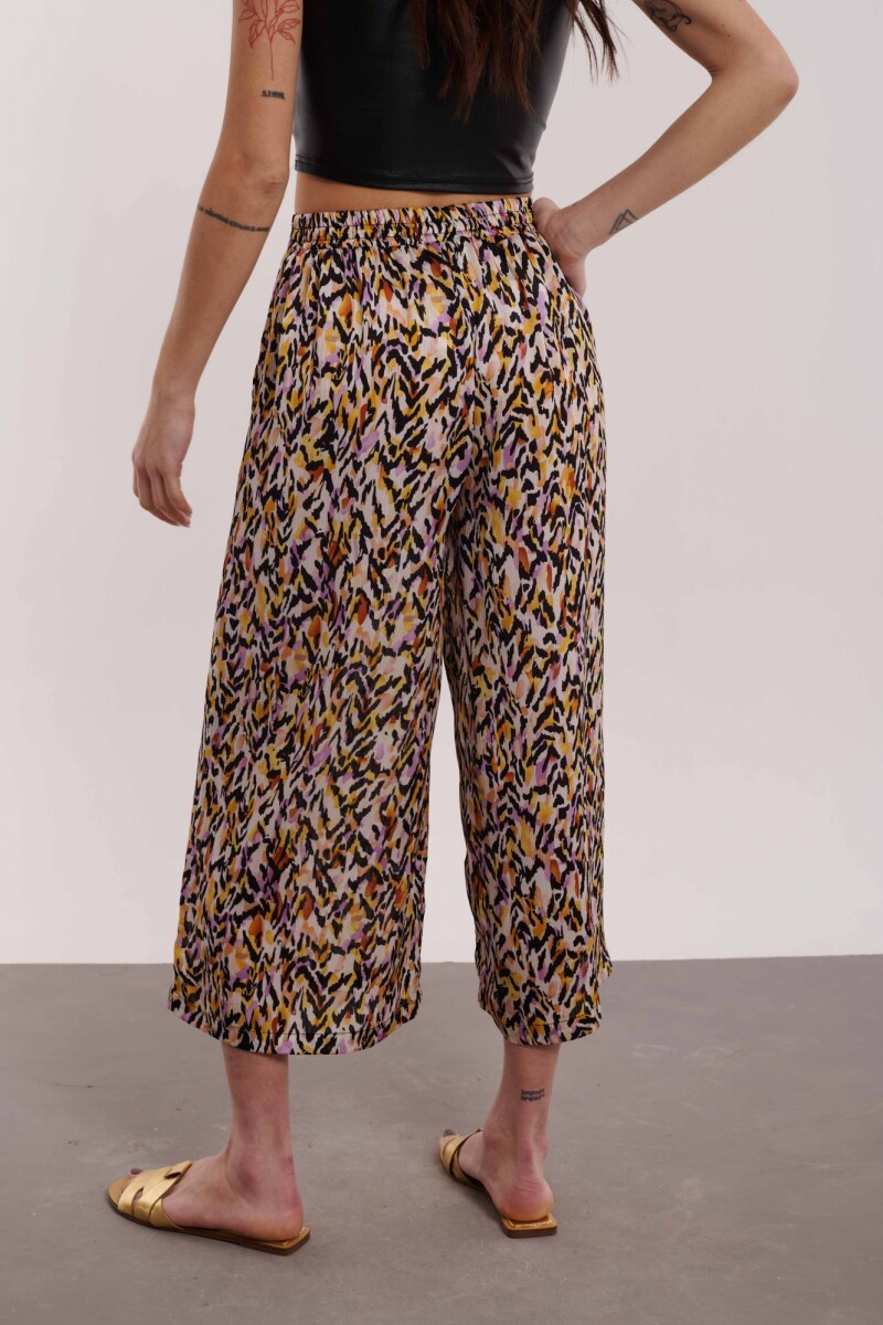 PANTALÓN NOOR ESTAMPADO NEGRO Y LILA
