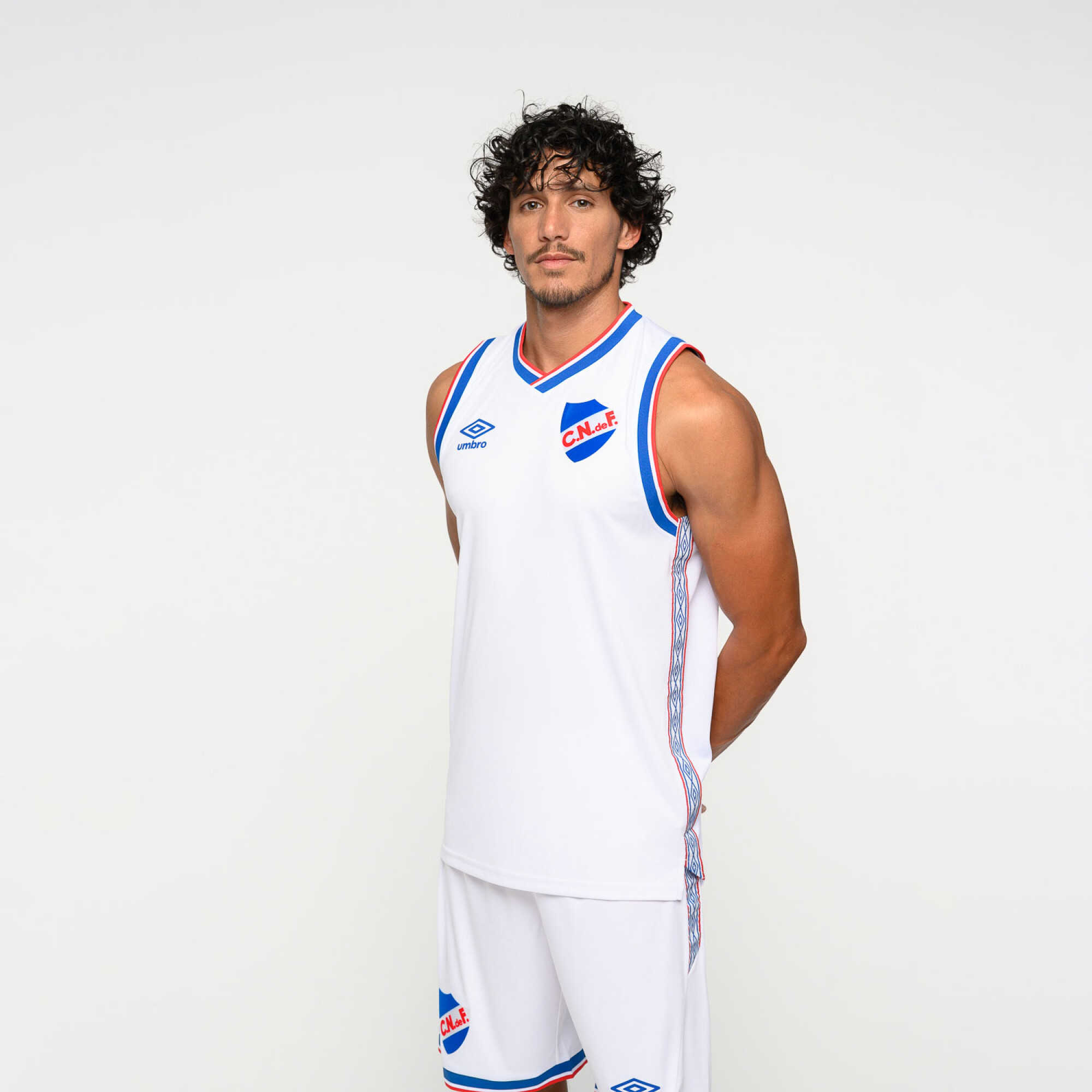 CAMISETA OFICIAL BASKETBALL Nacional Hombre