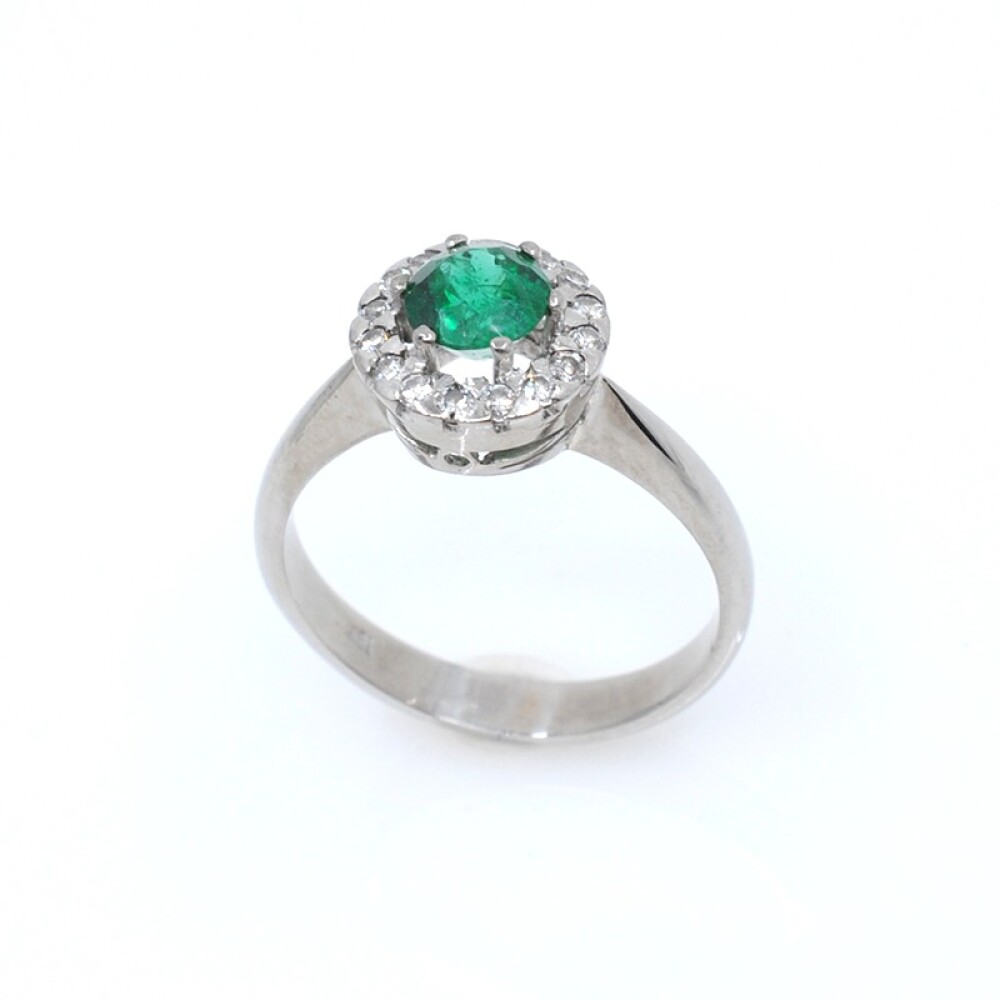 Anillo oro 18k blanco brillantes y hermosa esmeralda Anillo oro 18k blanco brillantes y hermosa esmeralda