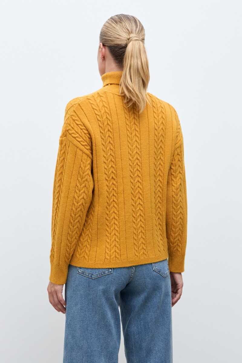 Polera estructuras rombos ocre