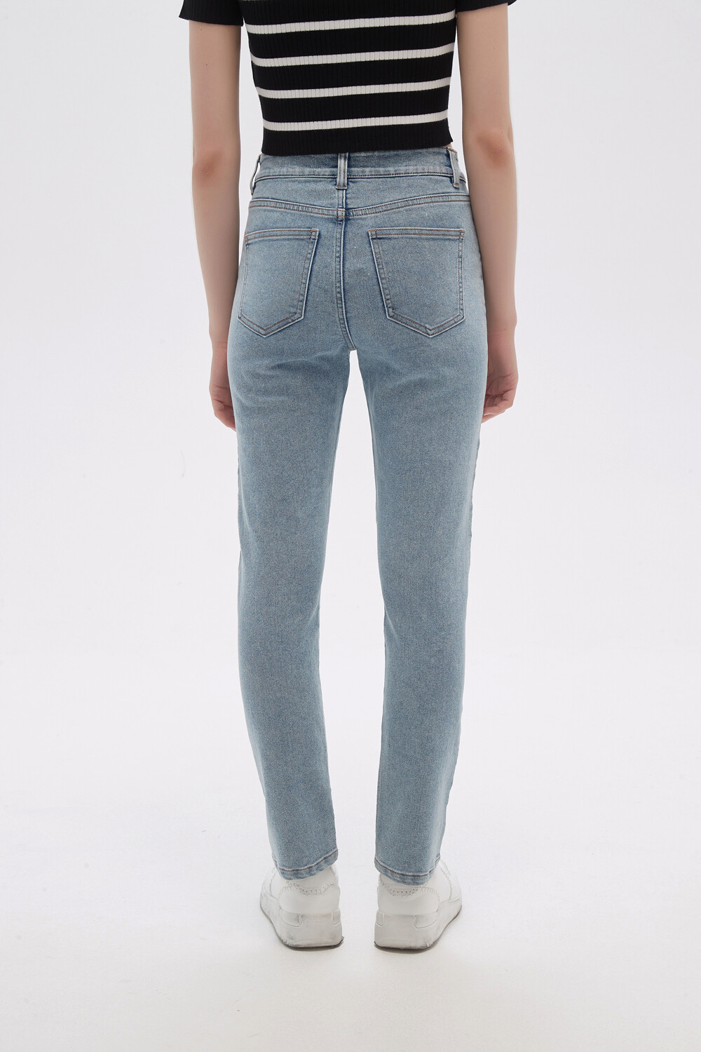 Pantalon Subiras Azul Claro