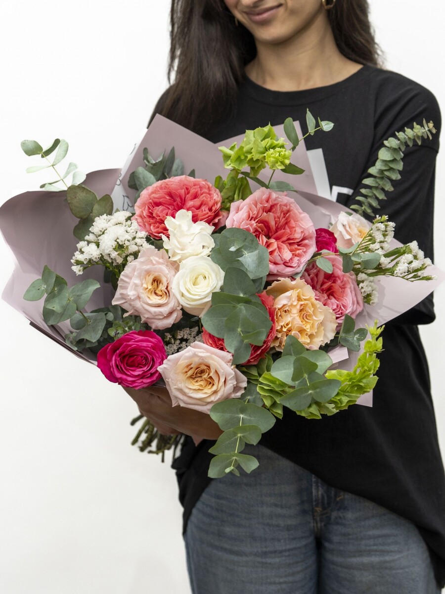 RAMO 18 ROSAS RAMO 18 ROSAS