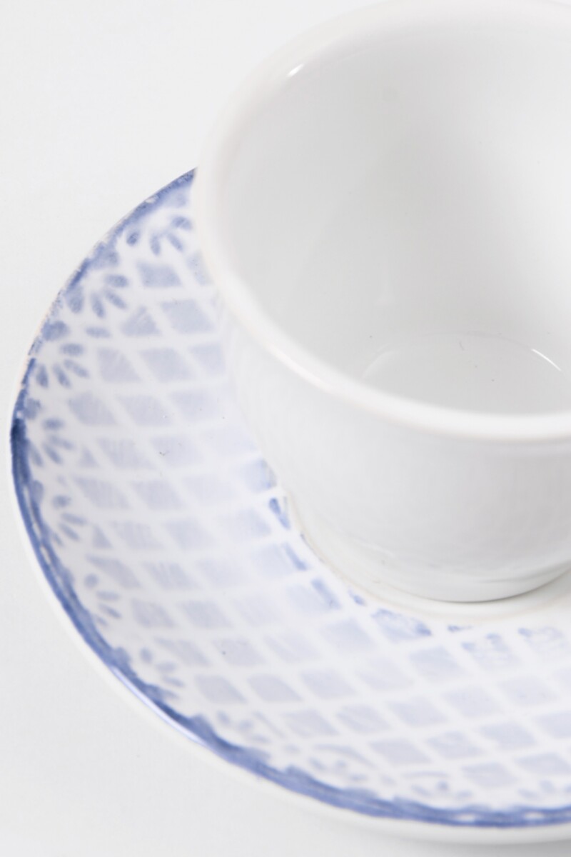 Taza café con plato estampa azul blanco