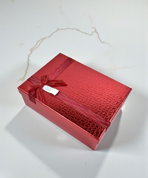 caja rigida delux con lazo 18x25x8 ROJO