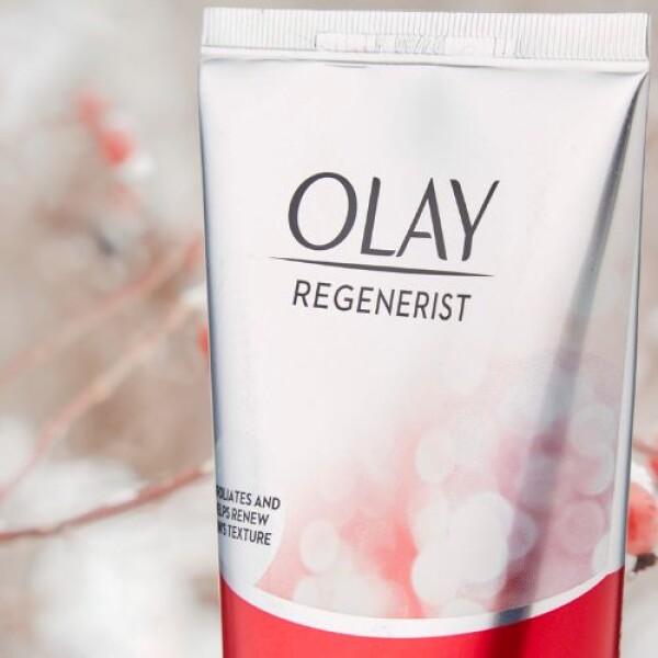 Olay, Regenerist, Crema de limpieza regeneradora, Antienvejecimiento de avanzada Olay, Regenerist, Crema de limpieza regeneradora, Antienvejecimiento de avanzada