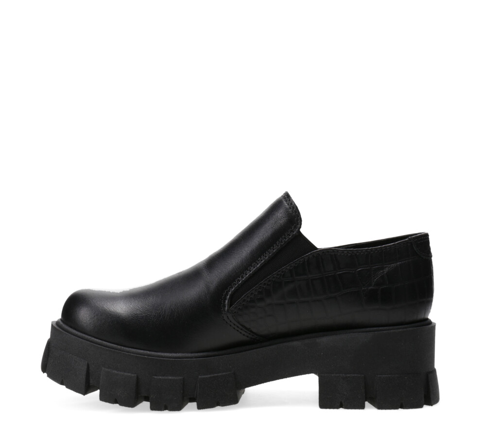 Zapato de cuero con plataforma Negro